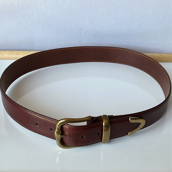 Fossil Brown Leather Belt Size Large Gold Brass Buckle Classic Jeans - Picture 2 of 12